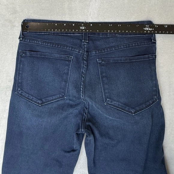NYDJ Jeans Women's 8 Blue Dark Wash Legging Mid Rise Straight Leg Measures 29x31 - Picture 4 of 10